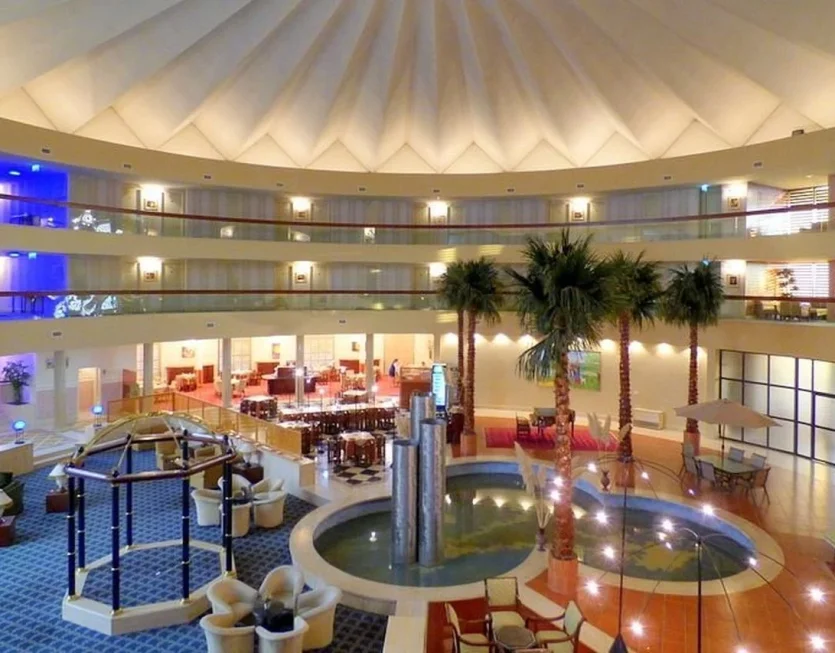 ground-floor-public-area